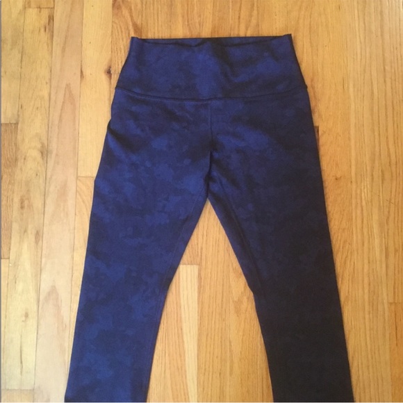 LULULEMON Wunder Under Crop High Rise Luxtreme 21 - Picture 5 of 10